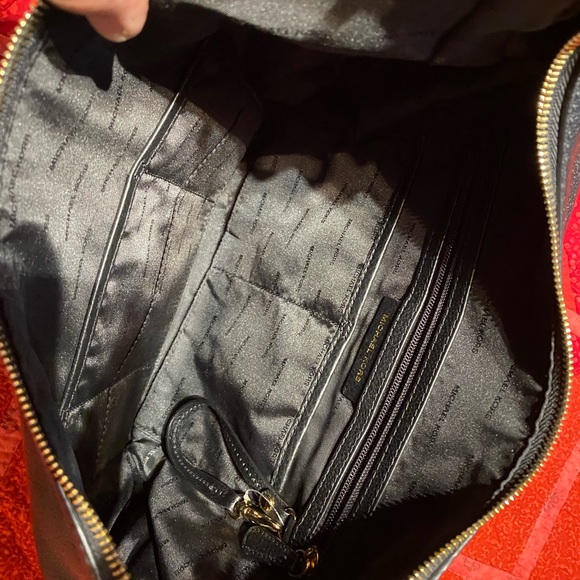 MK Shoulder Bag - Picture 2 of 3